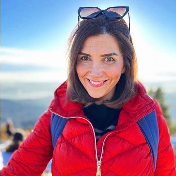 Meet your Posher, Eilnaz - Picture 3 of 5